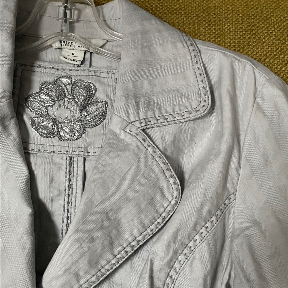 White House Black Market Fitted Blazer Jacket Size8 Light Blue-Gray Embellished - Picture 2 of 14